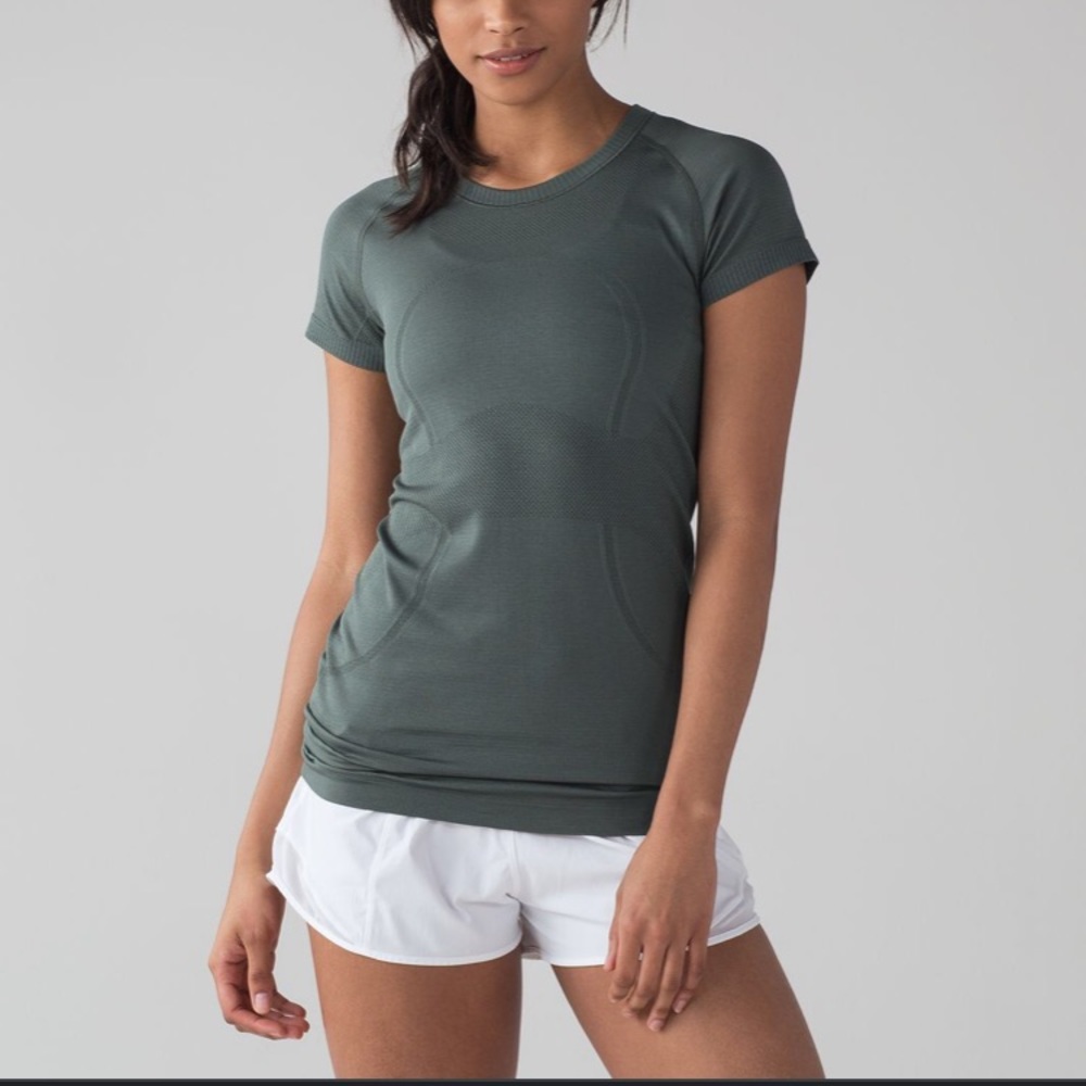 Swiftly Tech Short Sleeve Shirt